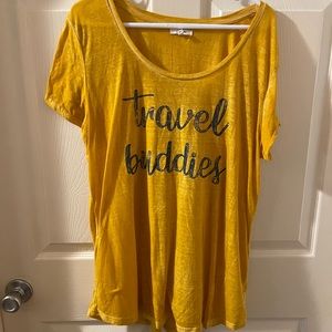 Maurices Top; Travel Buddies; Size XXL; Gold/Blue